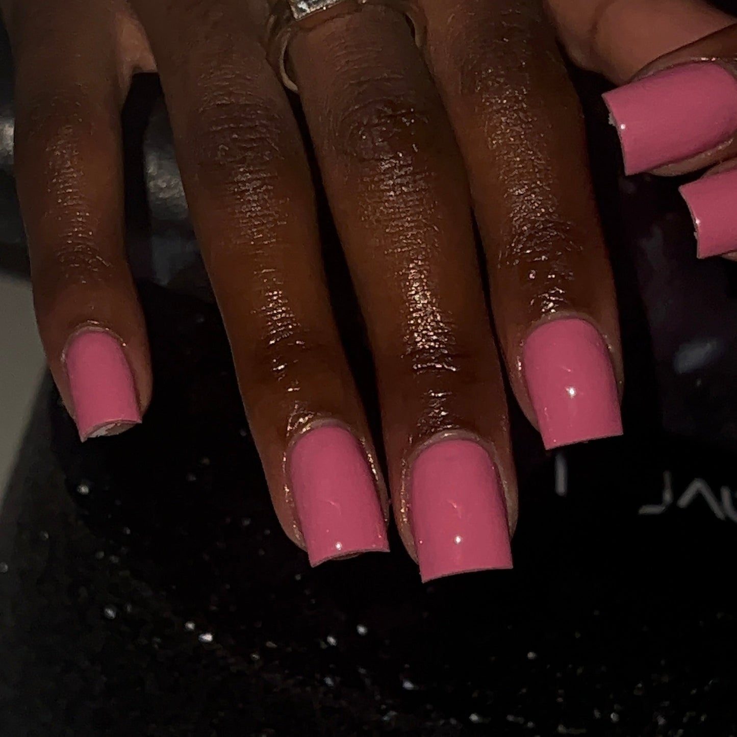 SOLID COLOR